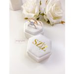 Hexagon bársony gyűrűtartó (többféle)