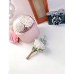 Esküvői férfi kitűző virágokkal - vőlegénynek, örömapának, tanúnak, testvérnek, barátoknak 