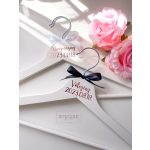 BASIC Esküvői vállfa, KÖZÉPEN egyedi felirattal (1 db)