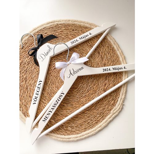 PREMIUM Esküvői vállfa, EGYEDI FELIRATOKKAL (1 db)