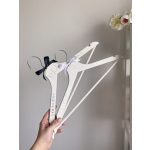 PREMIUM Esküvői vállfa, EGYEDI FELIRATOKKAL (1 db)