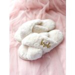 Pihe-puha esküvői / menyasszonyi papucs - névvel
