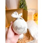 WINTER WHITE - Karácsonyi gömb (névre szóló, egyedi felirattal) 8 CM