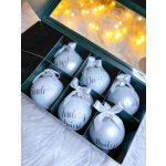 WINTER WHITE - Karácsonyi gömb (névre szóló, egyedi felirattal) 8 CM