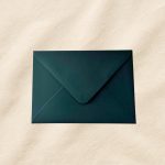 HOLLY BORÍTÉK C/6 114X162MM HÁROMSZÖG ZÁRÓDÁSÚ