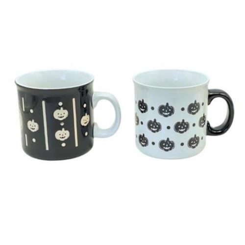 HALLOWEEN KERÁMIA BÖGRE 10,5X10CM (Fekete-fehér tökös)