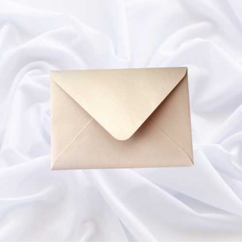 NUDE boríték selyemfényű/gyöngyházfényű A6