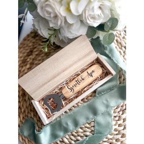 Szeretlek Apa sörnyitó, fa dobozban - SZÜLŐKÖSZÖNTŐ AJÁNDÉK 