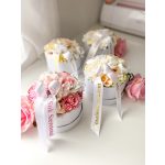 Mini Selyemvirág box - EGYEDI szalaggal 15 cm - SZÜLŐKÖSZÖNTŐ AJÁNDÉK