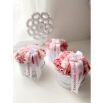 Mini Selyemvirág box - EGYEDI szalaggal 15 cm - SZÜLŐKÖSZÖNTŐ AJÁNDÉK