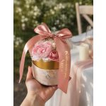 Mini Selyemvirág box - szalaggal 12 cm - SZÜLŐKÖSZÖNTŐ AJÁNDÉK (MEGÚJULT)